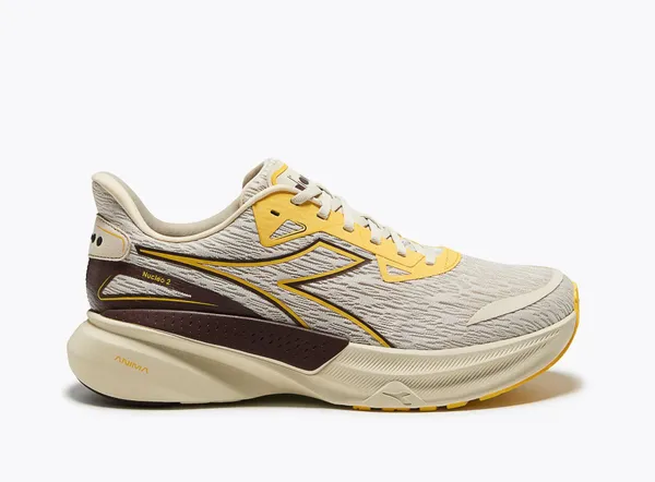 Diadora Men's Nucleo 2 Almond Milk/Daffodil