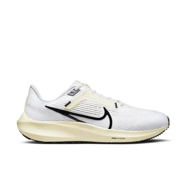 Nike Women's Pegasus 40 White/Coconut Milk/Black