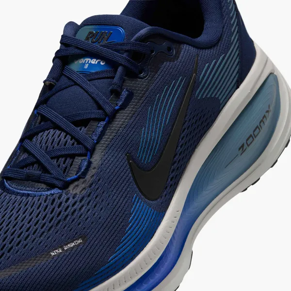Nike VOMERO 18 406