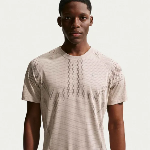 Nike Men's Stride Plus Short Sleeve Cream II/Mink Brown